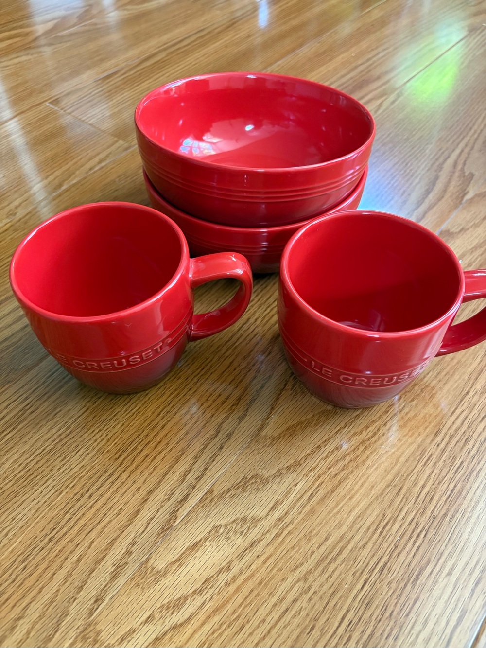 Le Creuset San Francisco Coupe Cereal Bowl and Mug Bundle in Cerise- 4 pieces
